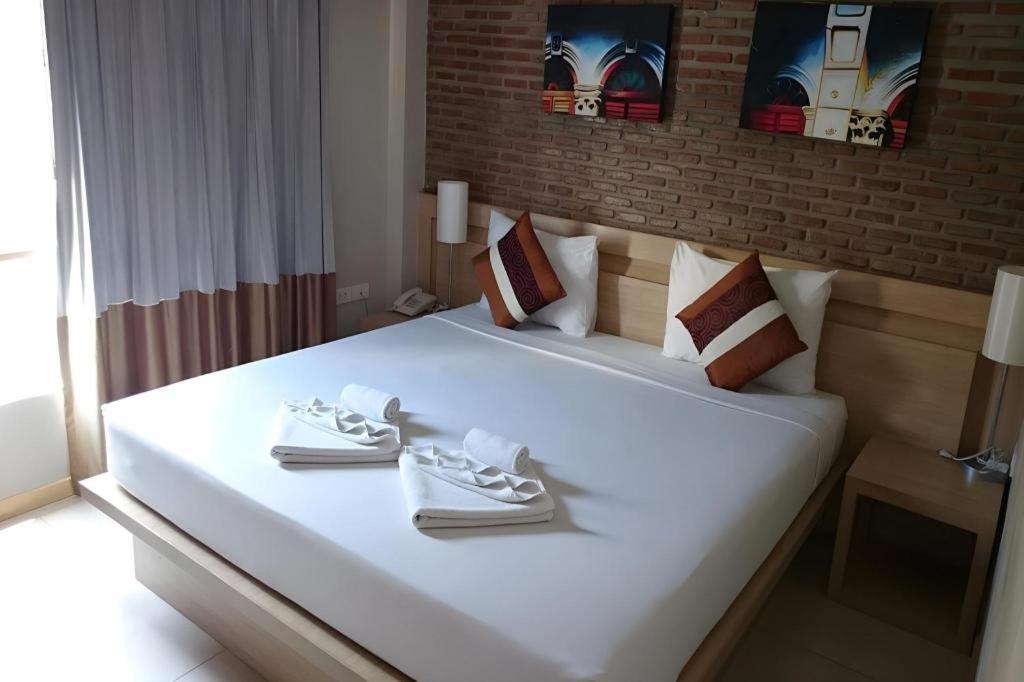 Chinotel Phuket Exterior foto